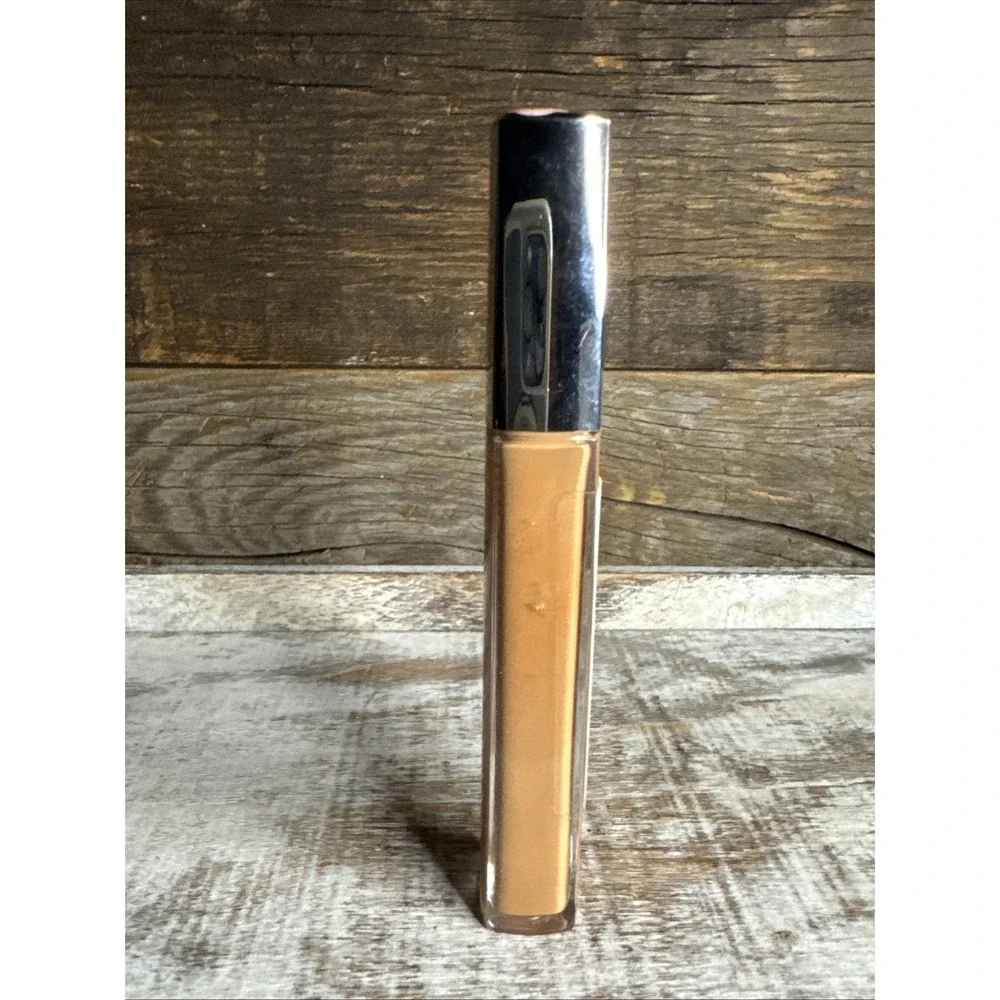 Neutrogena Healthy‎ Skin Radiant Cream Concealer Toffee 3 | MSRP = $15